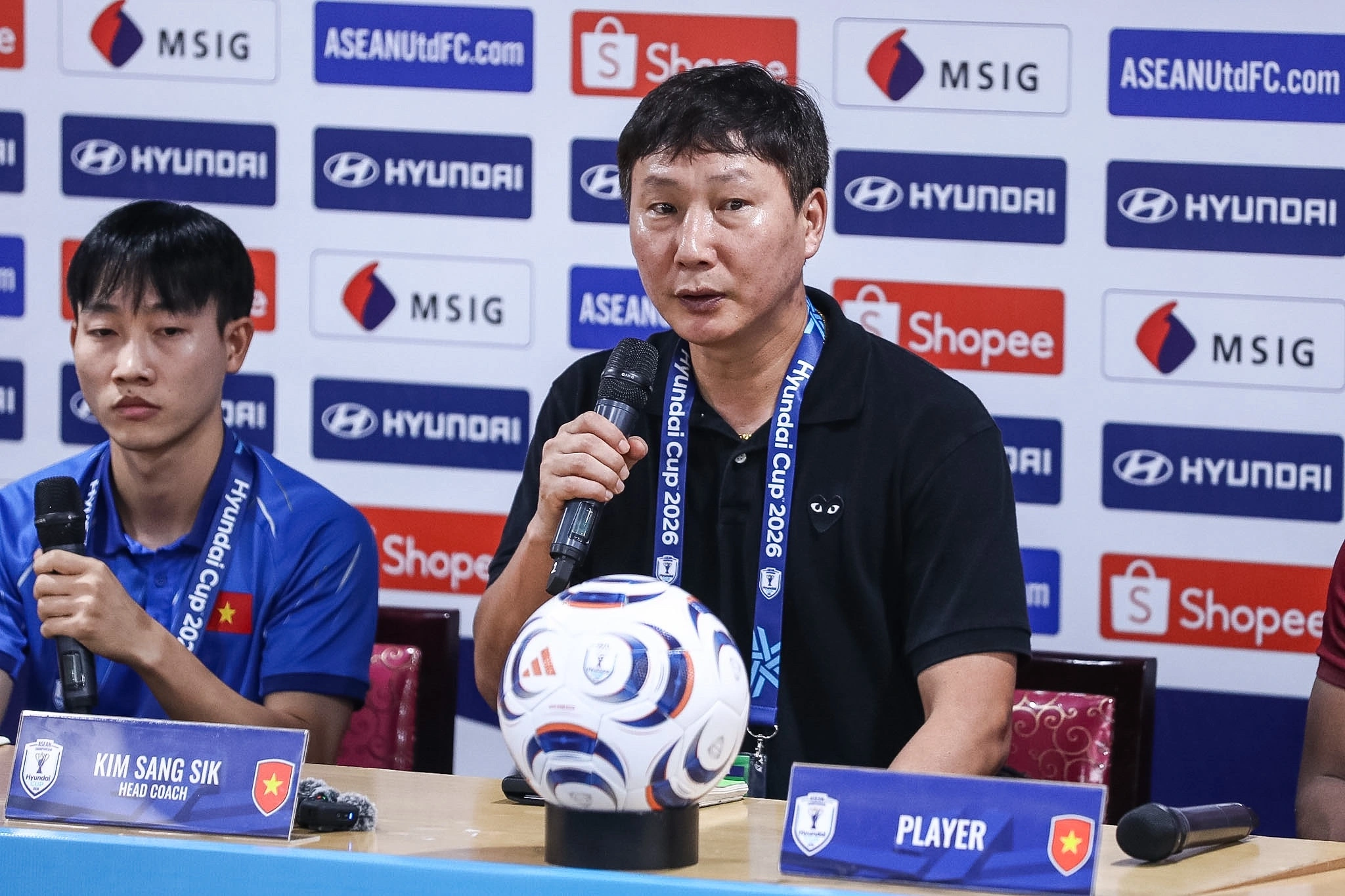 OK9 - HLV Kim Sang Sik hy vọng Xuân Son tỏa sáng rực rỡ tại trận chung kết ASEAN Cup 2026 1 OK9 - HLV Kim Sang Sik hy vọng Xuân Son tỏa sáng rực rỡ tại trận chung kết ASEAN Cup 2026